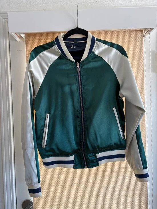 Green Satin 'Coachella' Embroidered Bomber Jacket - Picture 4 of 9